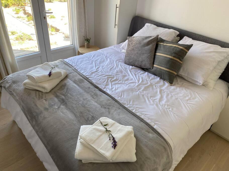 Neuve Romantique Montbrun-des-Corbieres Екстер'єр фото